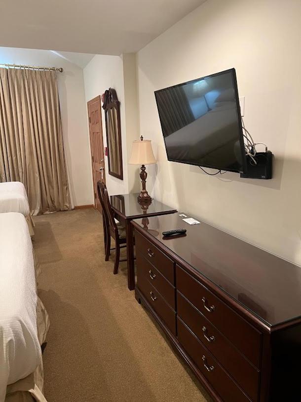 Sutton Inn Elkton Dış mekan fotoğraf