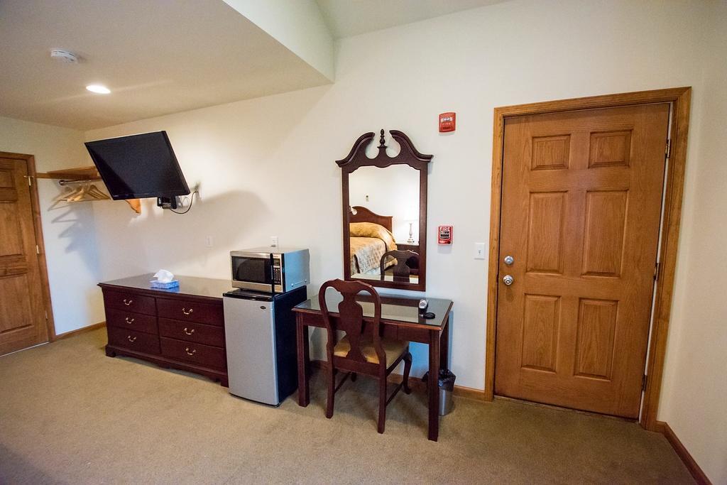Sutton Inn Elkton Dış mekan fotoğraf