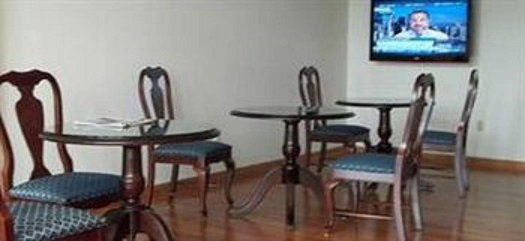 Sutton Inn Elkton Dış mekan fotoğraf